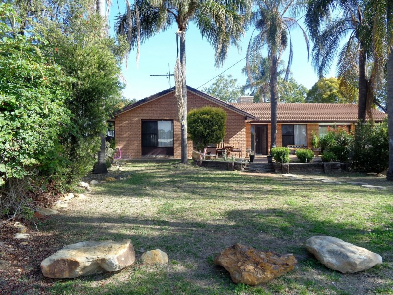 31 Boland Drive, Moree NSW 2400