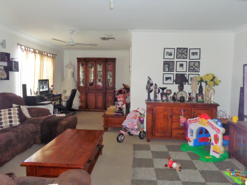 31 Boland Drive, Moree NSW 2400