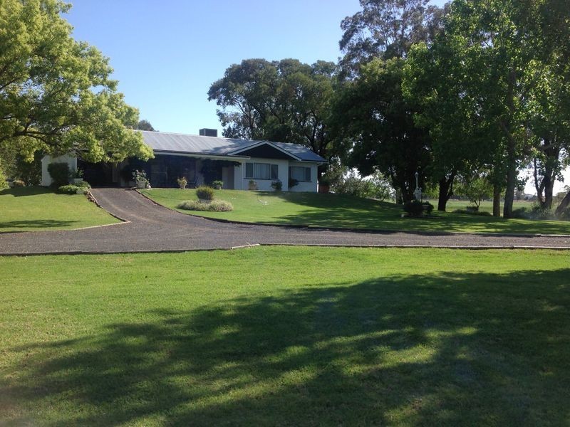 Sharonvale Newell Highway, Moree NSW 2400