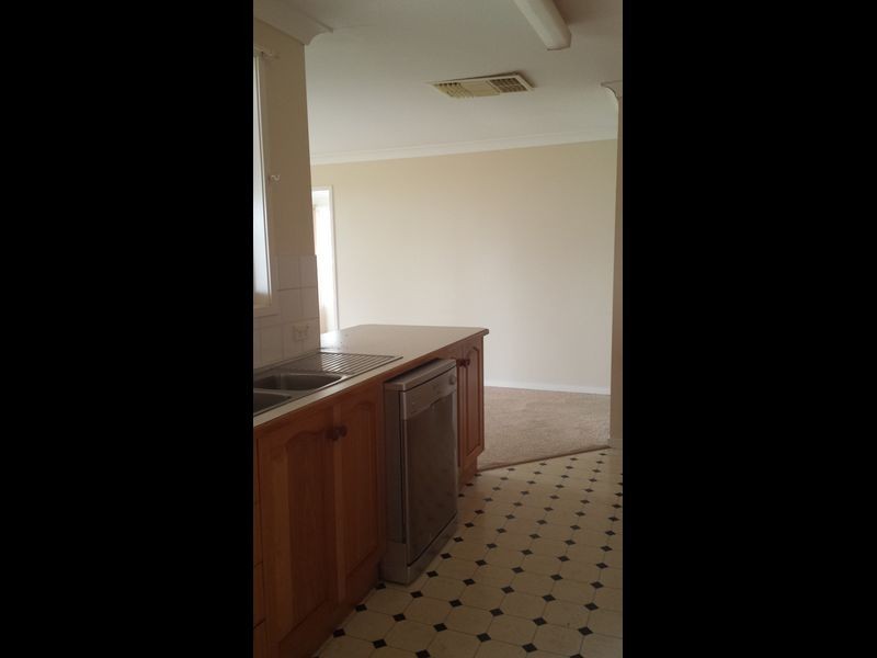 24 Loren Avenue, Moree NSW 2400