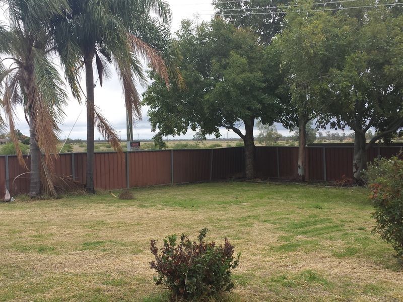 24 Loren Avenue, Moree NSW 2400