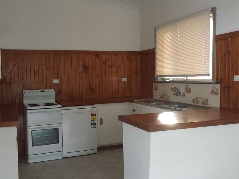 5 Delander Crescent, Moree NSW 2400