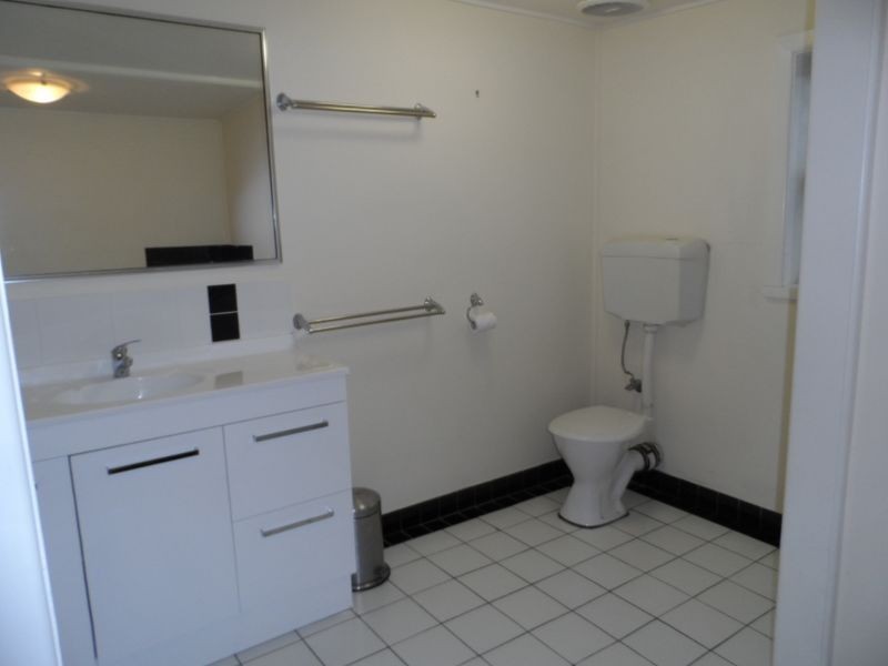 20 Mackenzie Street, Moree NSW 2400