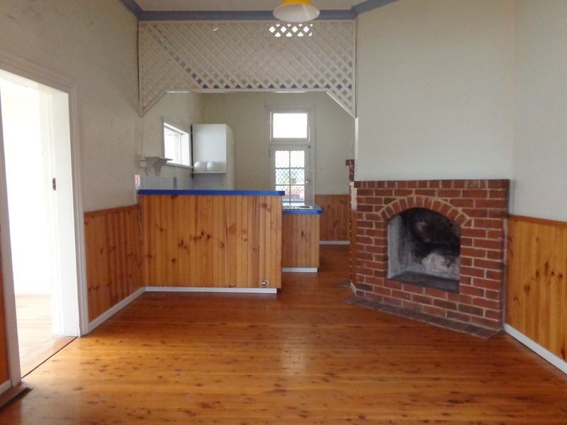 32 MacKenzie Street, Moree NSW 2400