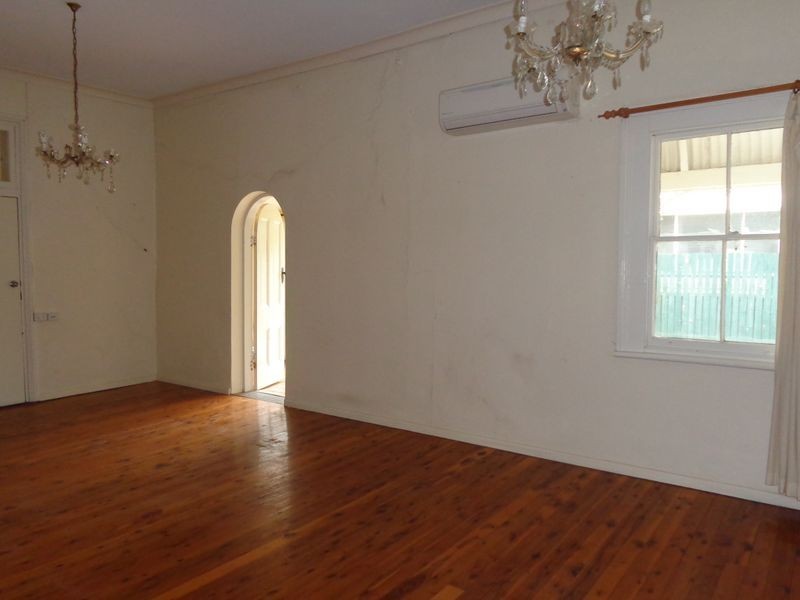 32 MacKenzie Street, Moree NSW 2400