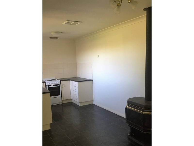 1 Rosewood Close, Moree NSW 2400