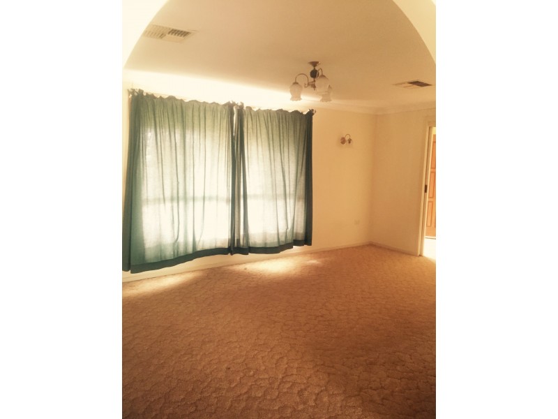 3 Cummins Avenue, Moree NSW 2400