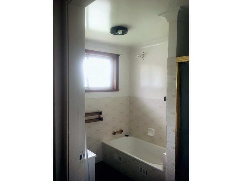 3 Cummins Avenue, Moree NSW 2400