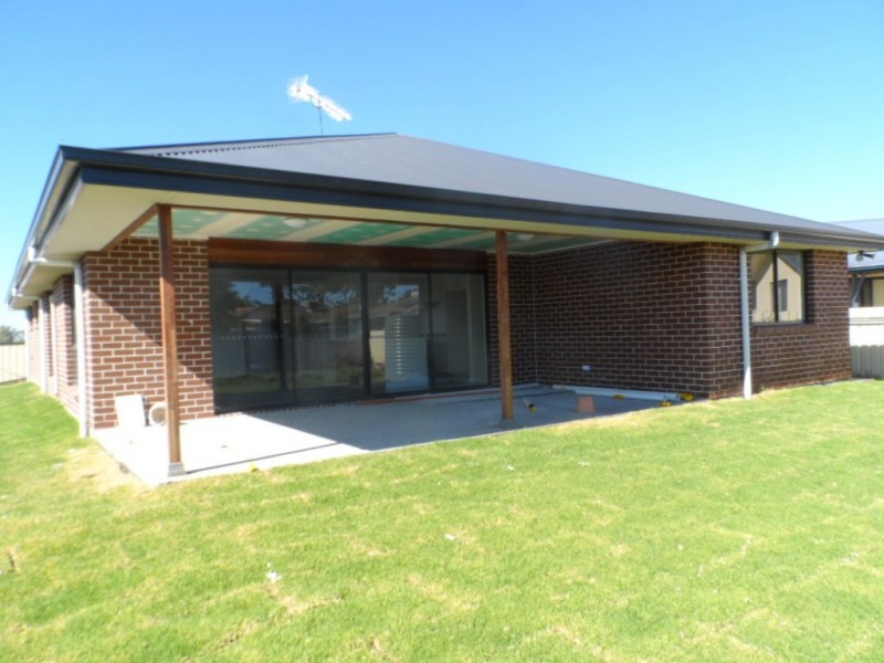 37 Bohenia Crescent, Moree NSW 2400