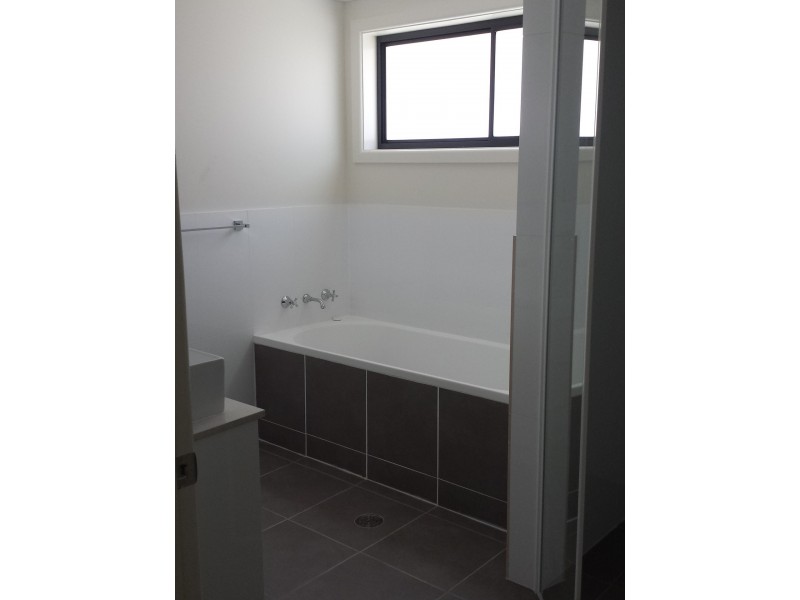 37 Bohenia Crescent, Moree NSW 2400