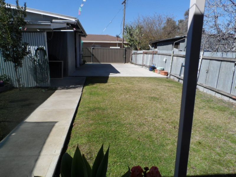 28 Dover Street, Moree NSW 2400