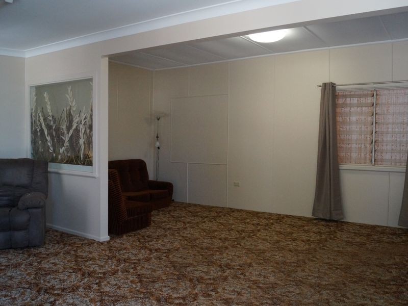 2/335 Gosport Street, Moree NSW 2400