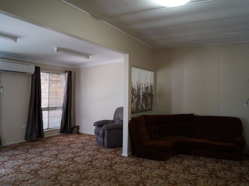 2/335 Gosport Street, Moree NSW 2400