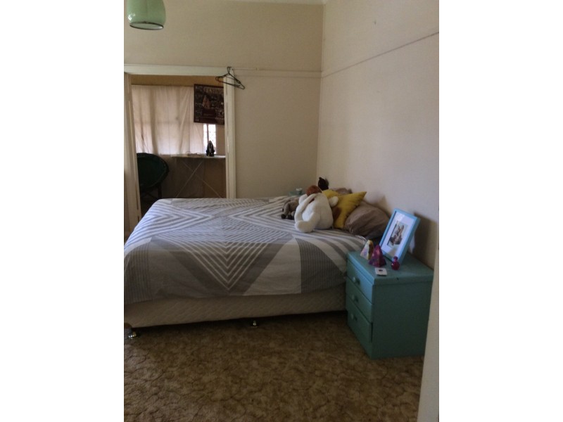 32 Iris, Moree NSW 2400
