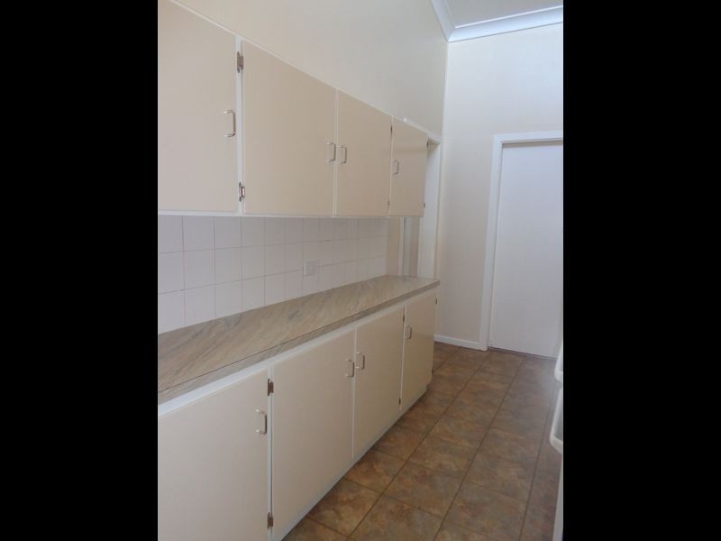 2/24 Belgravia Street, Moree NSW 2400