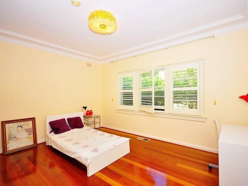 5 Yarrara Road, Pymble NSW 2073