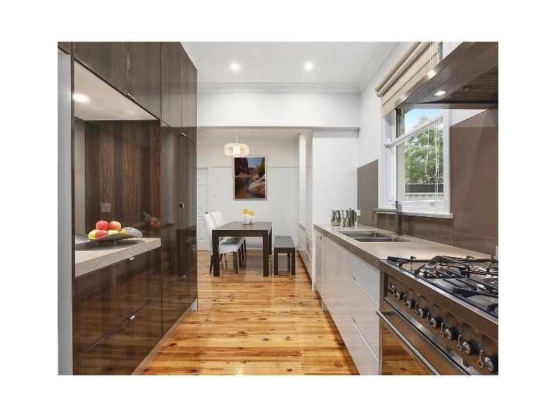 10 Phillip Street, Oatlands NSW 2117