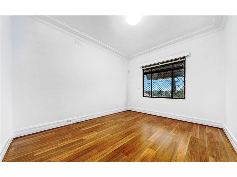 123 Lyons Road, Drummoyne NSW 2047