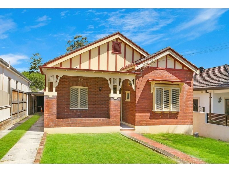 16 Nicholson Street, Burwood NSW 2134