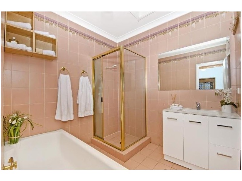 1 Coronation Avenue, Eastwood NSW 2122