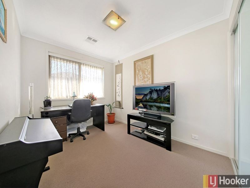 83 Birchgrove Cre, Eastwood NSW 2122