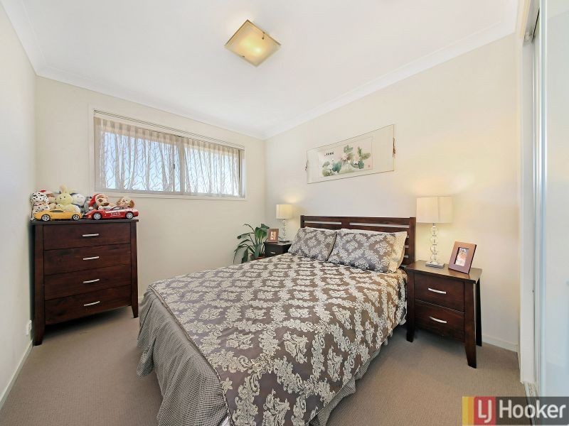 83 Birchgrove Cre, Eastwood NSW 2122