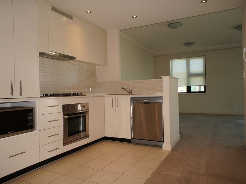 31/9 Bay Drive, Meadowbank NSW 2114