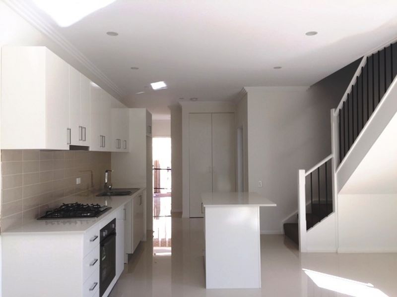 176 Kissing Point Road, Dundas NSW 2117