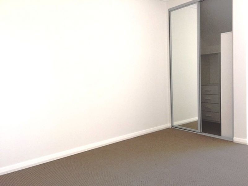 176 Kissing Point Road, Dundas NSW 2117