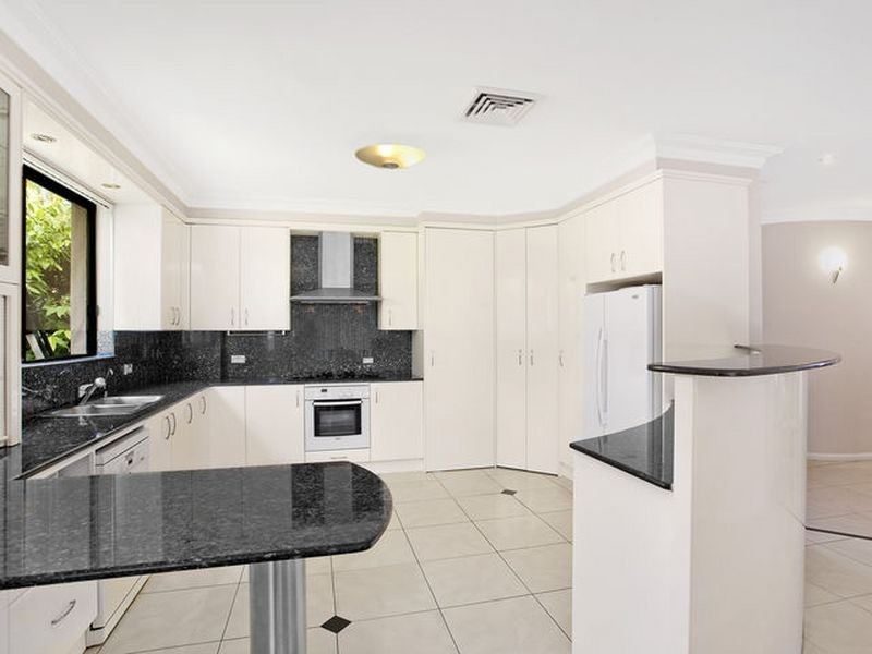 14 Melia Court, Castle Hill NSW 2154