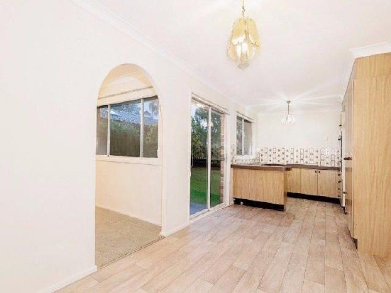 10 Paxton Crescent, Cherrybrook NSW 2126