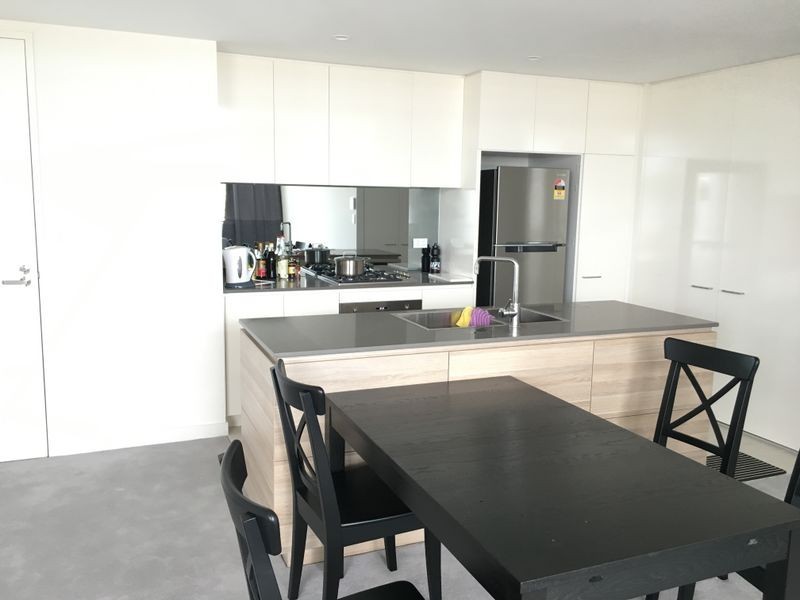 8 Waterview Drive, Lane Cove NSW 2066