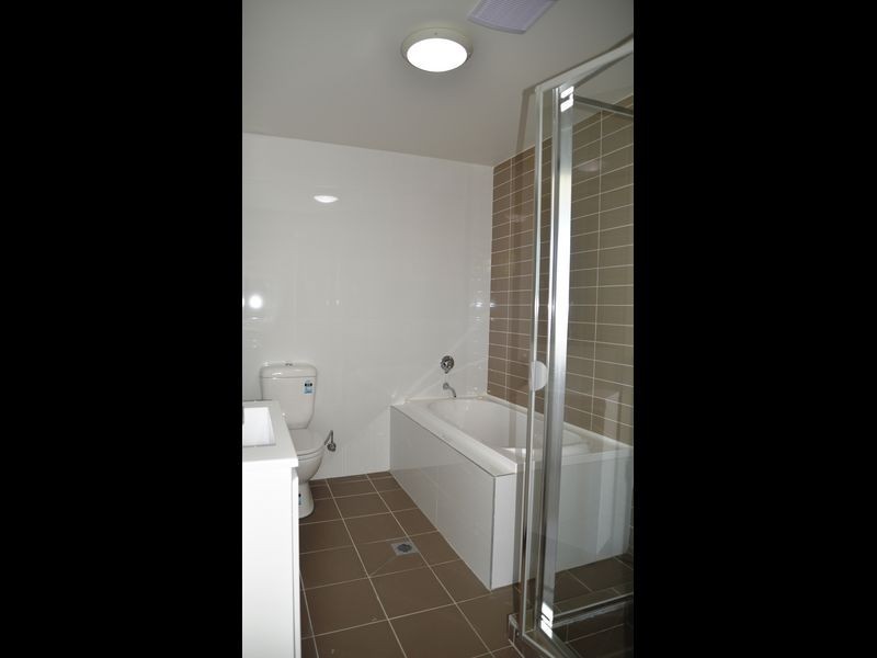 205/235-23 Carlingford Rd, Carlingford NSW 2118