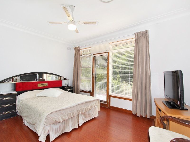 8 Denham Place, Dundas NSW 2117