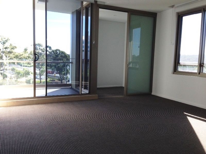 Meriton Apartment, Macquarie Park NSW 2113