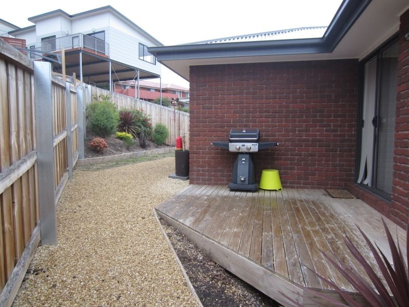 Claremont TAS 7011