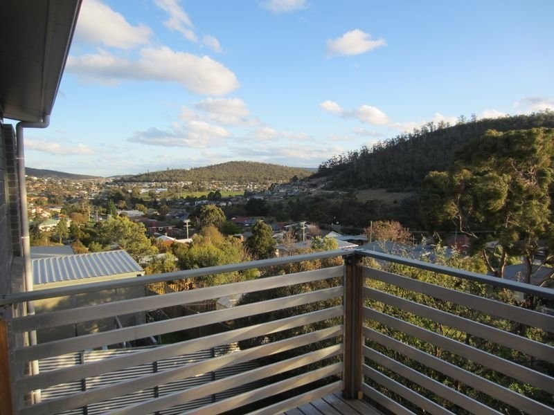 1/21 Bellemont Court, Geilston Bay TAS 7015