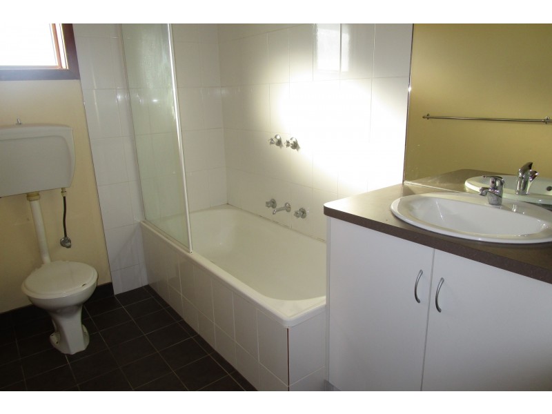 2/4A Fingerpost Track, South Hobart TAS 7004