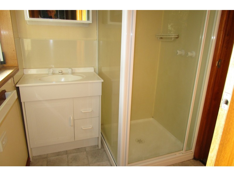 2/4A Fingerpost Track, South Hobart TAS 7004