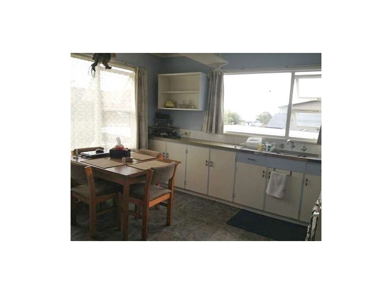 10 Myuna Road, Blackmans Bay TAS 7052