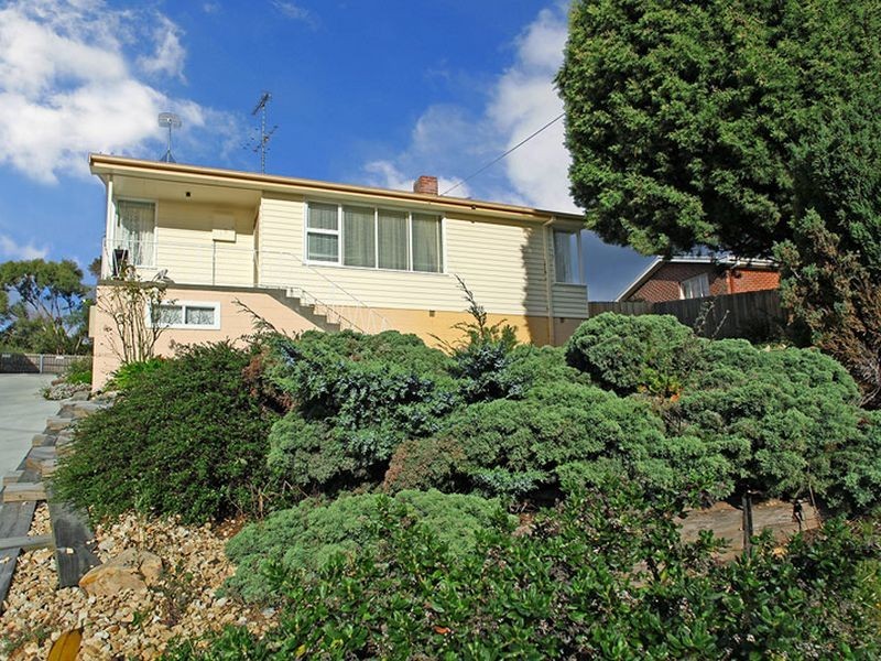 Claremont TAS 7011