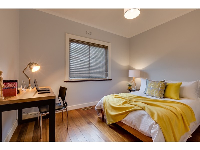 18 Giblin Street, Lenah Valley TAS 7008