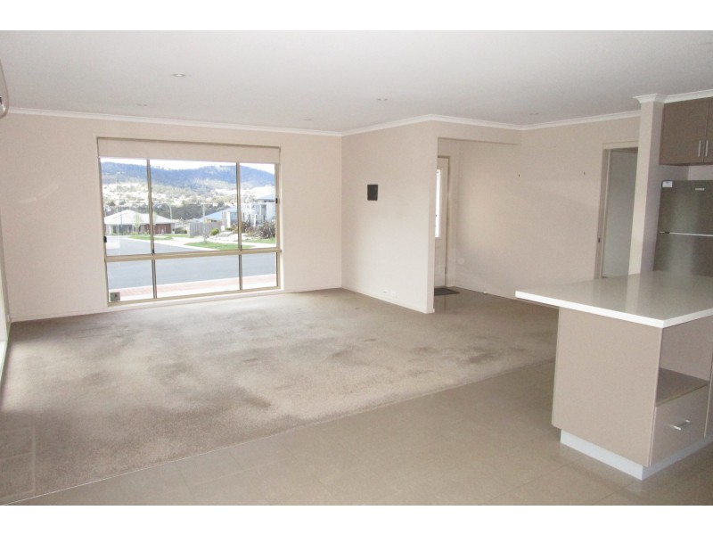 14 Hance Road, Howrah TAS 7018