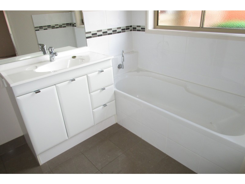 14 Hance Road, Howrah TAS 7018