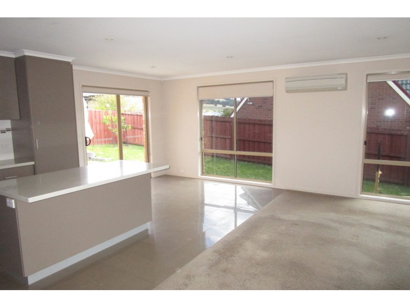14 Hance Road, Howrah TAS 7018