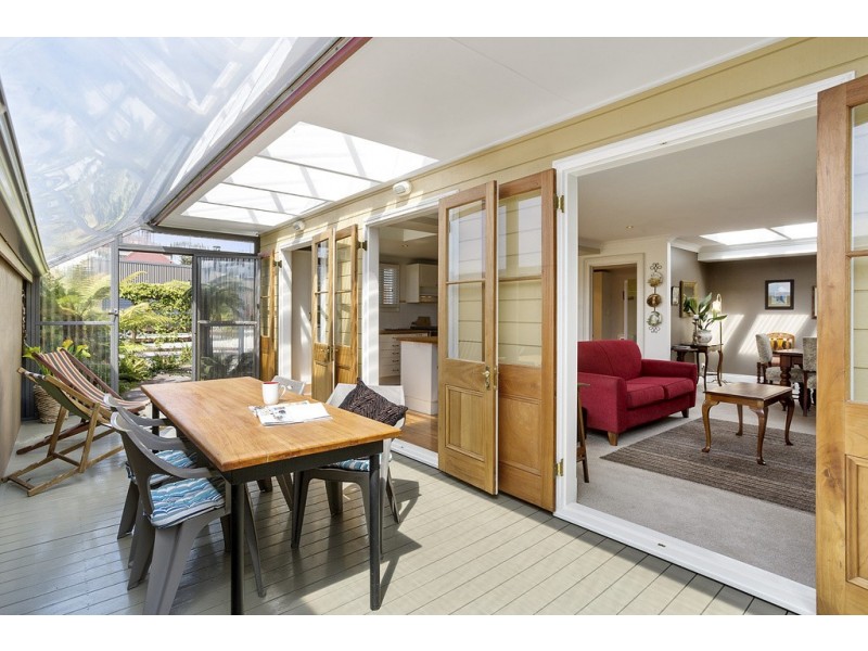 10 Arthur Street, North Hobart TAS 7000