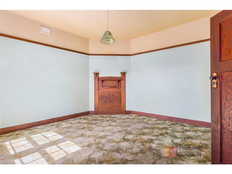 1a Bay Road, New Town TAS 7008