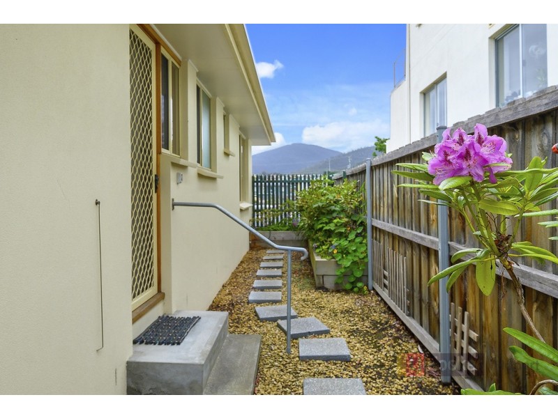 5/1-3 Leighland Road, Claremont TAS 7011