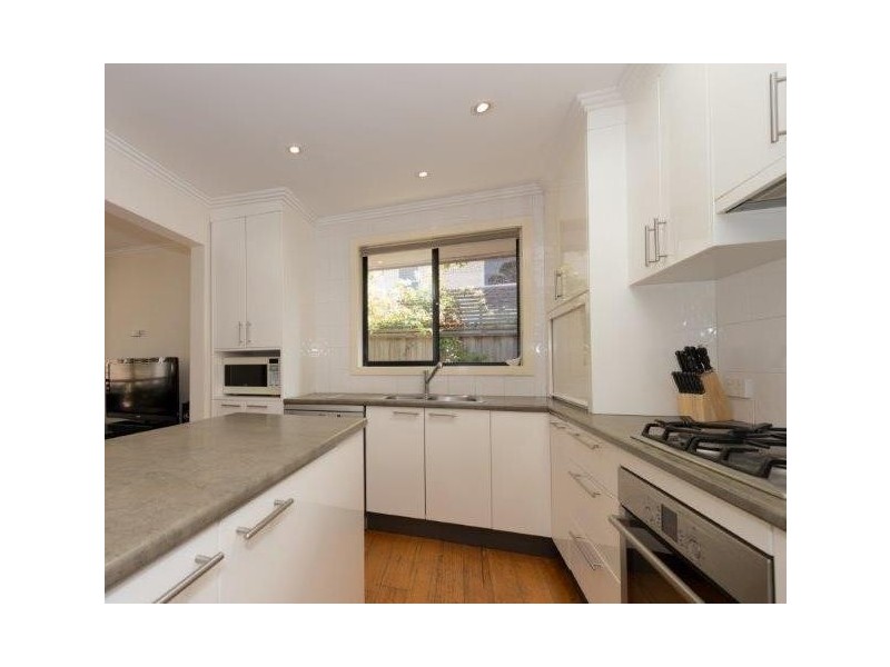 1 Moss Park Drive, New Town TAS 7008