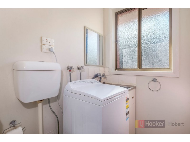 9/267 Churchill Avenue, Sandy Bay TAS 7005